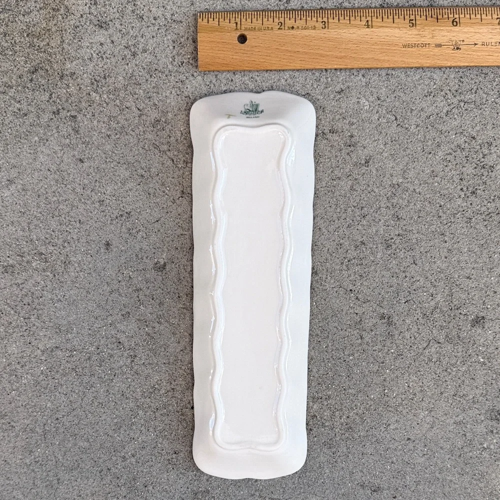 Vintage White Ceramic Clover Trinket Tray - Picture 6 of 6